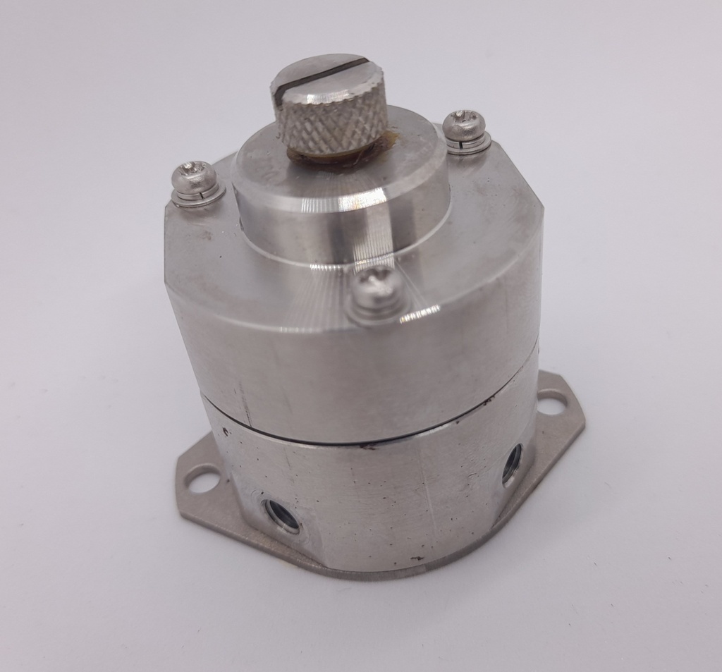 PRESSURE REGULATOR SATURN